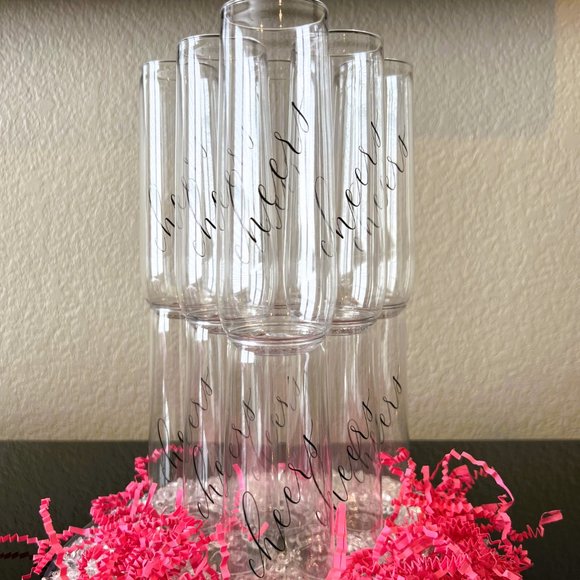 Set of 12 "Cheers" Shatter-Proof Champagne Flutes - Picture 7 of 8